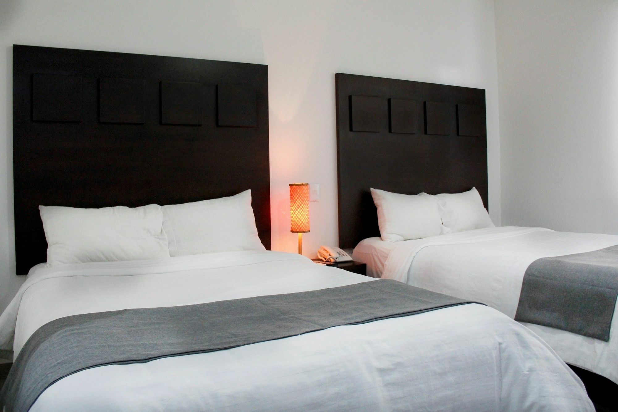 Hotel Mexico Inn Express 萨拉曼卡 外观 照片